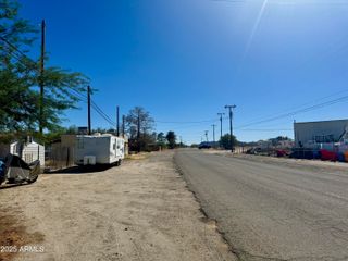 66782 AVENUE B Lane, Salome, AZ 85348