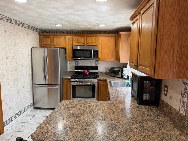 22 Groveland Commons Way 22, Groveland, MA 01834