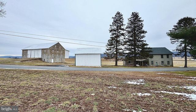 133 HUNTER RD, Oley, PA 19547