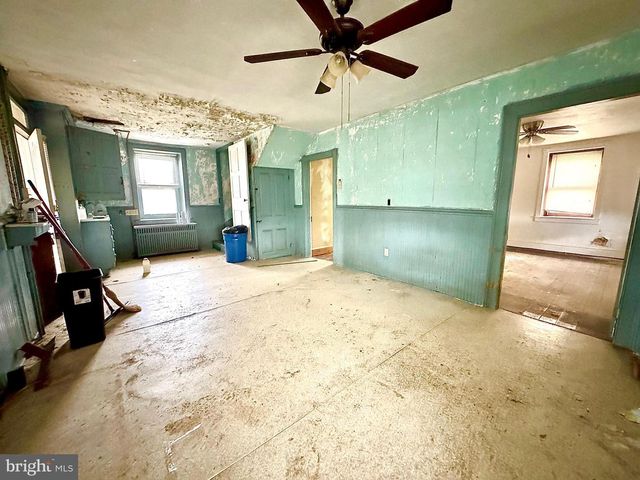 133 HUNTER RD, Oley, PA 19547