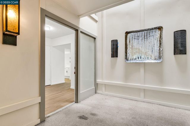 1108 Fairlawn Ct. 6, Walnut Creek, CA 94595