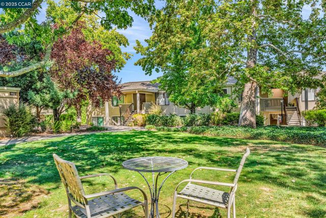 1108 Fairlawn Ct. 6, Walnut Creek, CA 94595