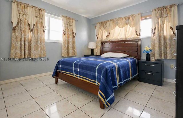11231 NW 60th Ct, Hialeah, FL 33012
