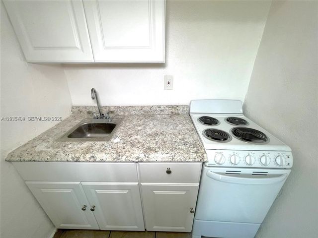 420 NW 10th Street 7, Miami, FL 33136