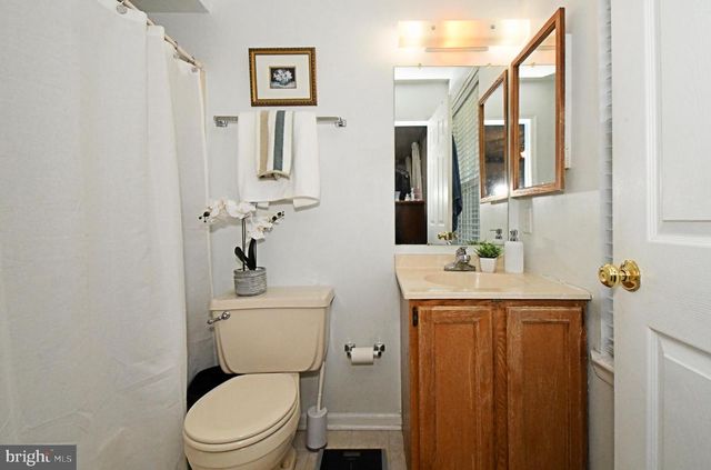 57 ARDSLEY CT, Newtown, PA 18940