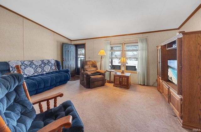 685 W Seitz Street, Jasper, IN 47546