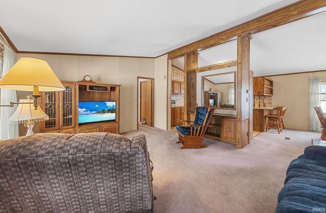 685 W Seitz Street, Jasper, IN 47546