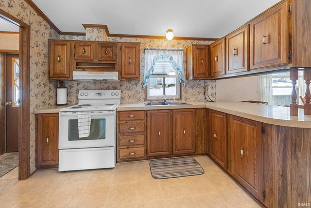 685 W Seitz Street, Jasper, IN 47546