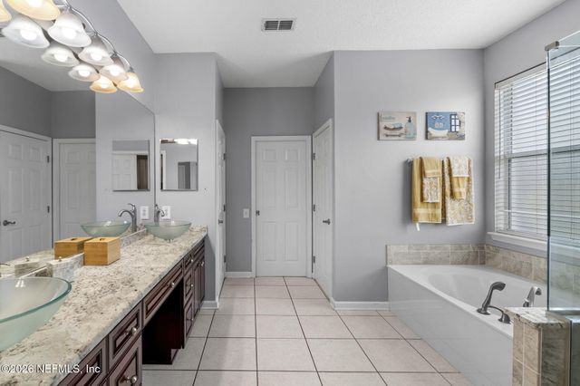 1275 FAIRWAY VILLAGE Drive, Fleming Island, FL 32003