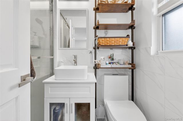 14334 14th Avenue, Whitestone, NY 11357