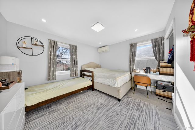 14334 14th Avenue, Whitestone, NY 11357