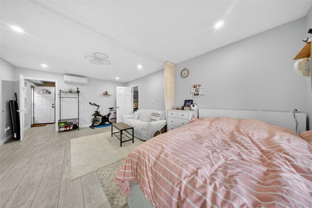 14334 14th Avenue, Whitestone, NY 11357