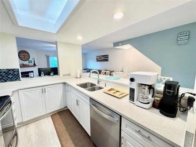 603 GARLAND CIRCLE, Indian Rocks Beach, FL 33785