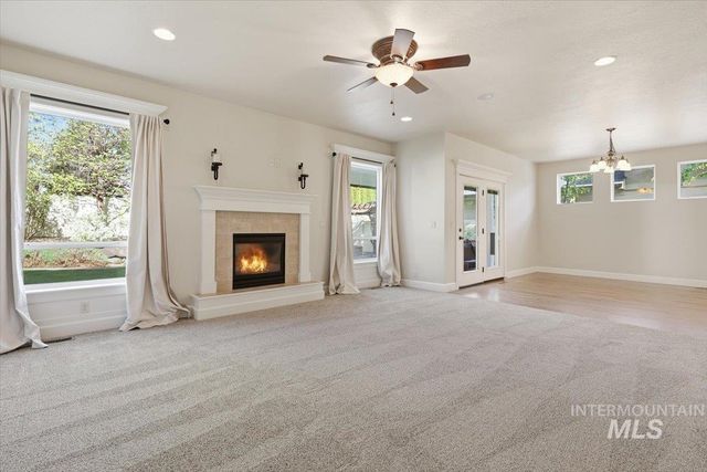 3389 S Lyford Ave, Meridian, ID 83642