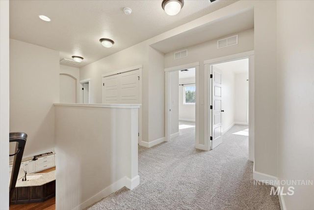 3389 S Lyford Ave, Meridian, ID 83642