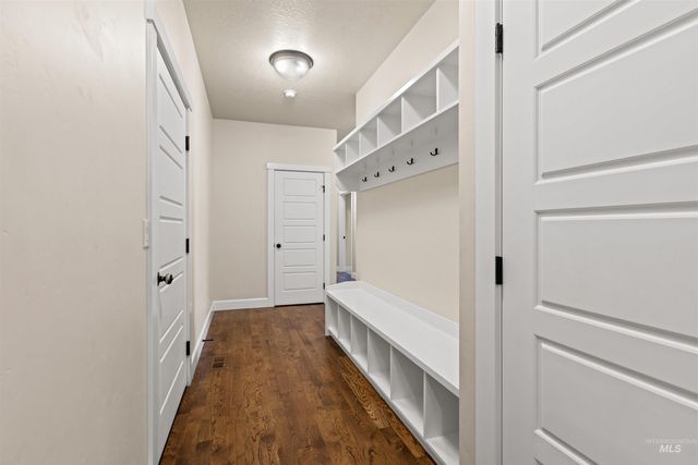 3389 S Lyford Ave, Meridian, ID 83642