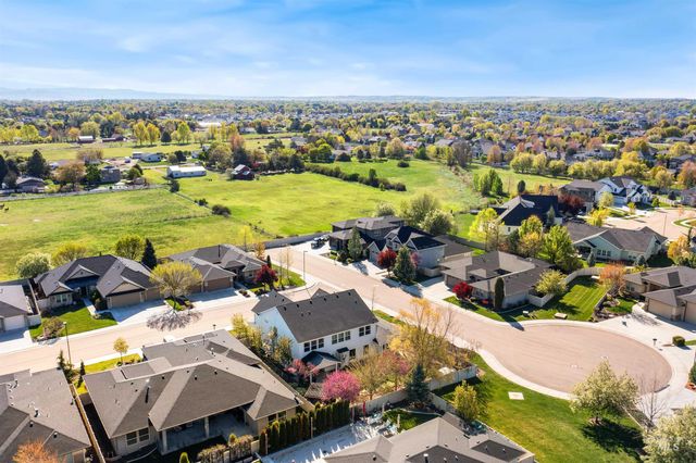 3389 S Lyford Ave, Meridian, ID 83642