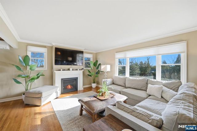 574 Wittich Terrace, River Vale, NJ 07675