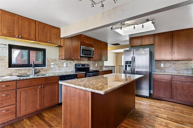14205 E 25th Place, Aurora, CO 80011