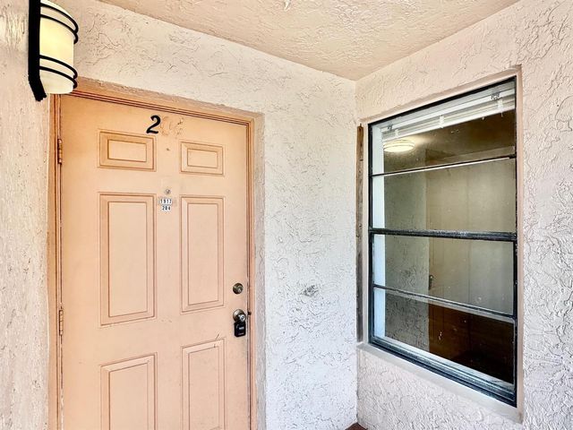 1917 NW 94th Avenue 204a, Coral Springs, FL 33071