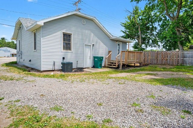 19932 Auten Road, South Bend, IN 46637