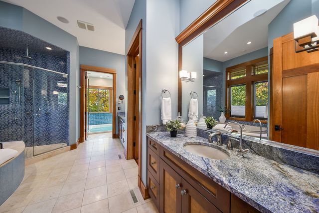 908 Julian Court, Naperville, IL 60540