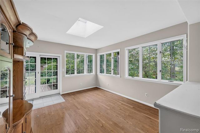 25645 Meridian Road, Grosse Ile, MI 48138
