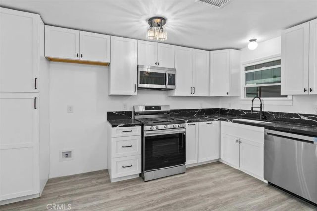 1355 E Olive Street, Colton, CA 92324