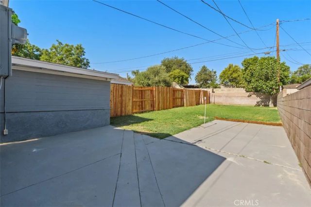 1355 E Olive Street, Colton, CA 92324