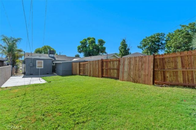1355 E Olive Street, Colton, CA 92324