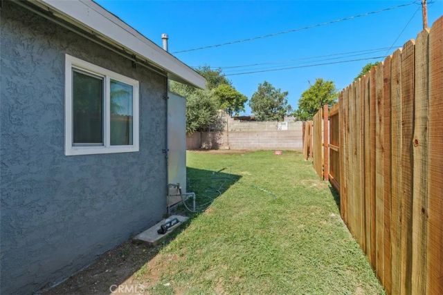 1355 E Olive Street, Colton, CA 92324
