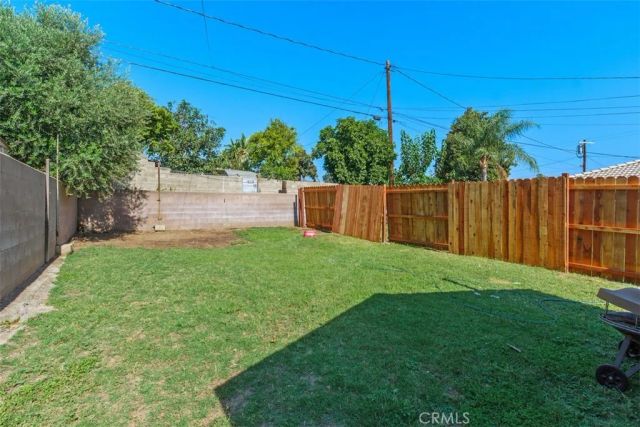 1355 E Olive Street, Colton, CA 92324