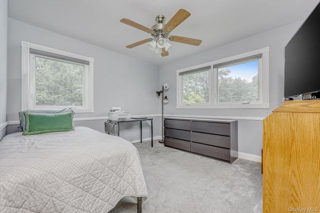 9 Blossom Road, Suffern, NY 10901