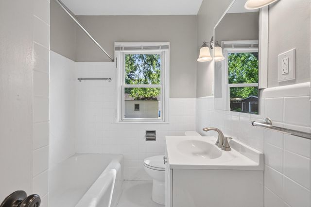 7225 Grand Avenue S, Richfield, MN 55423