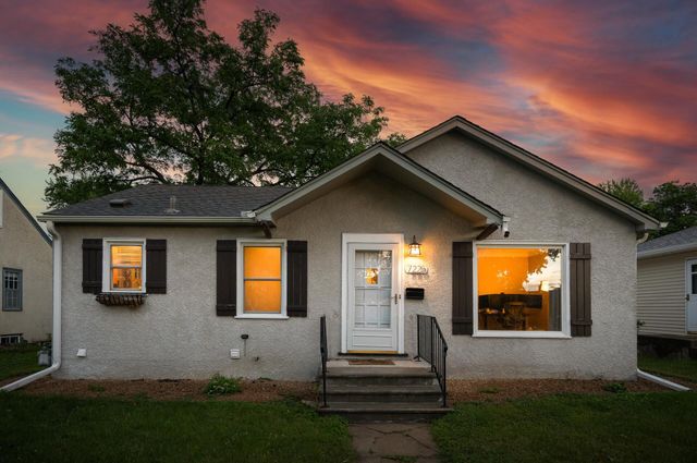 7225 Grand Avenue S, Richfield, MN 55423