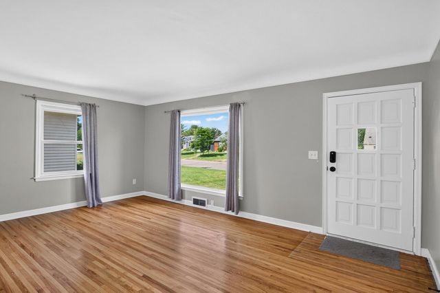 7225 Grand Avenue S, Richfield, MN 55423