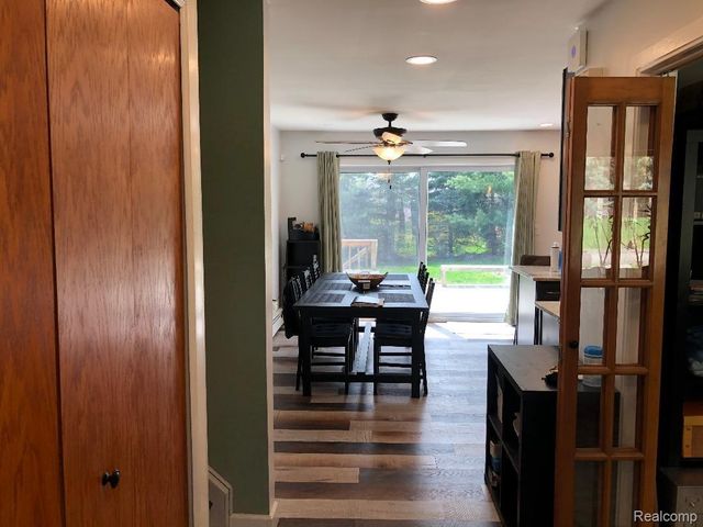 8135 KENWICK Drive, White Lake Charter Township, MI 48386