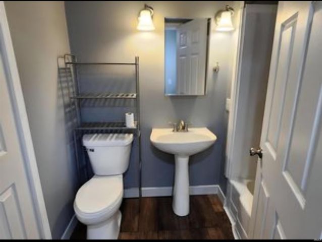 915 S 8th Street # 2, Goshen, IN 46526