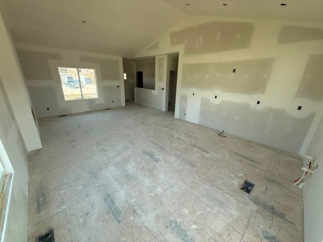 8955 E Joshua St, Bel Aire, KS 67226