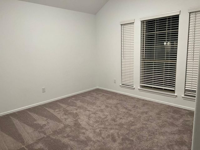 5115 Twin Summit Dr, Rosenberg, TX 77471