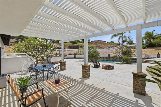 856 Harness, Norco, CA 92860