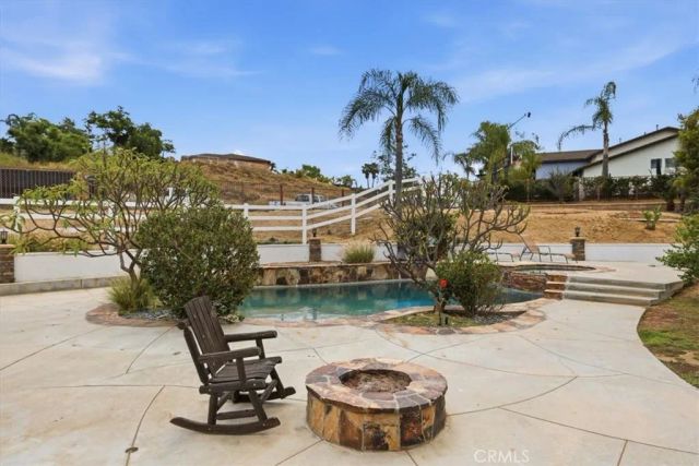 856 Harness, Norco, CA 92860