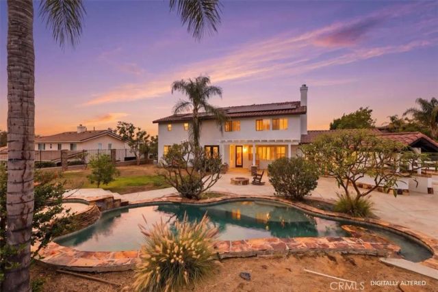 856 Harness, Norco, CA 92860