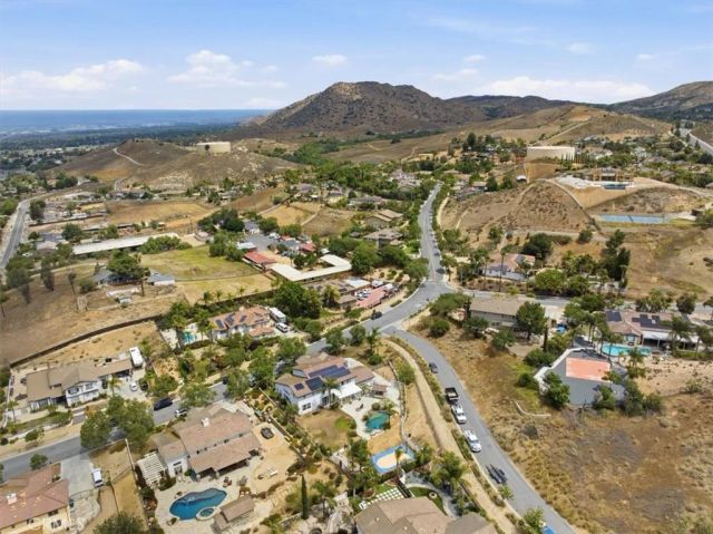 856 Harness, Norco, CA 92860