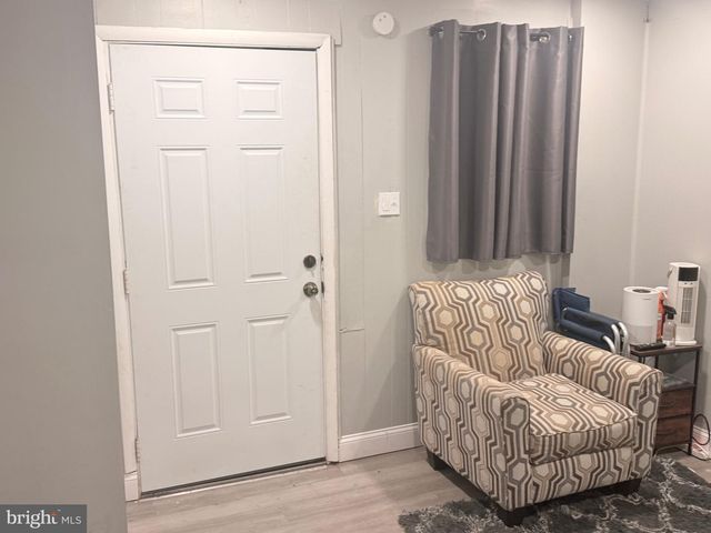 502 W 10TH, Chester, PA 19013