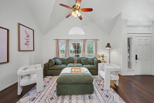503 Glenn Lane, Mckinney, TX 75072