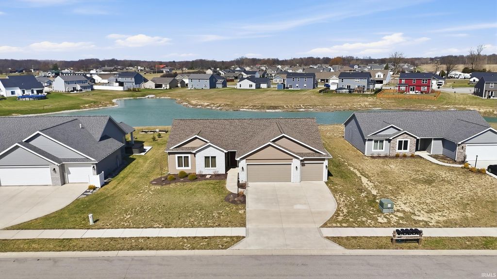 602 Pioneer Street, Garrett, IN 46738