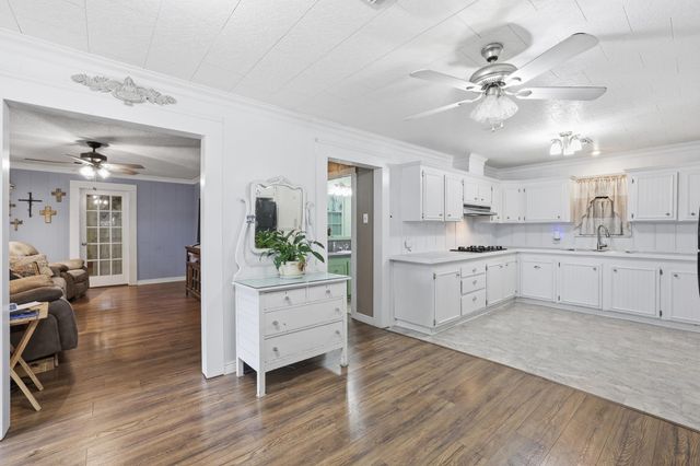 142 West 136th Street, Cut Off, LA 70345