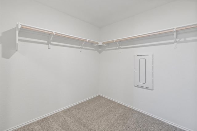 827 Arnold LOOP, Uhland, TX 78640