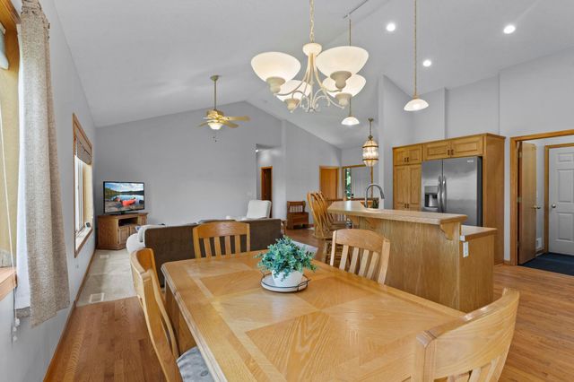 1571 155th Lane NW, Andover, MN 55304